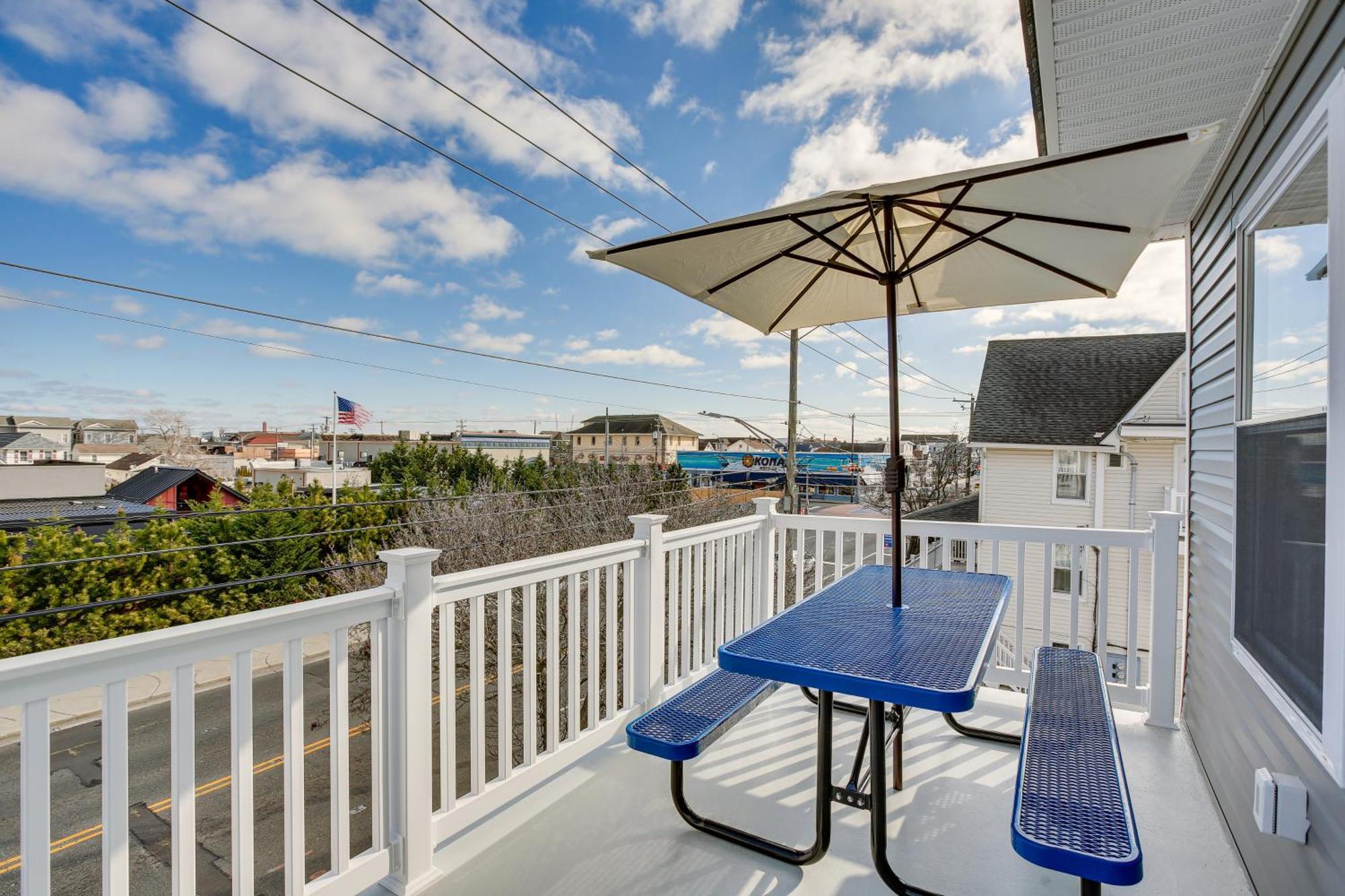 Spacious Wildwood Condo Walk To Beach! Exterior foto
